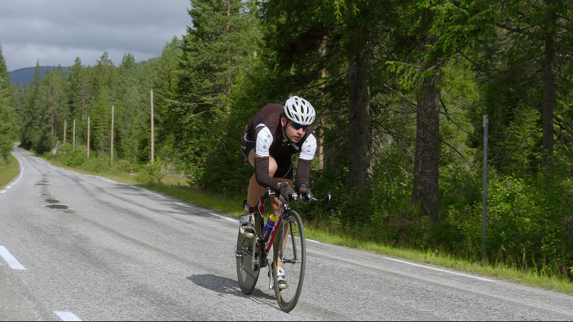 【传感器革新】让球飞行瞬间尽收眼底，科技让极限运动更危险也更安全！