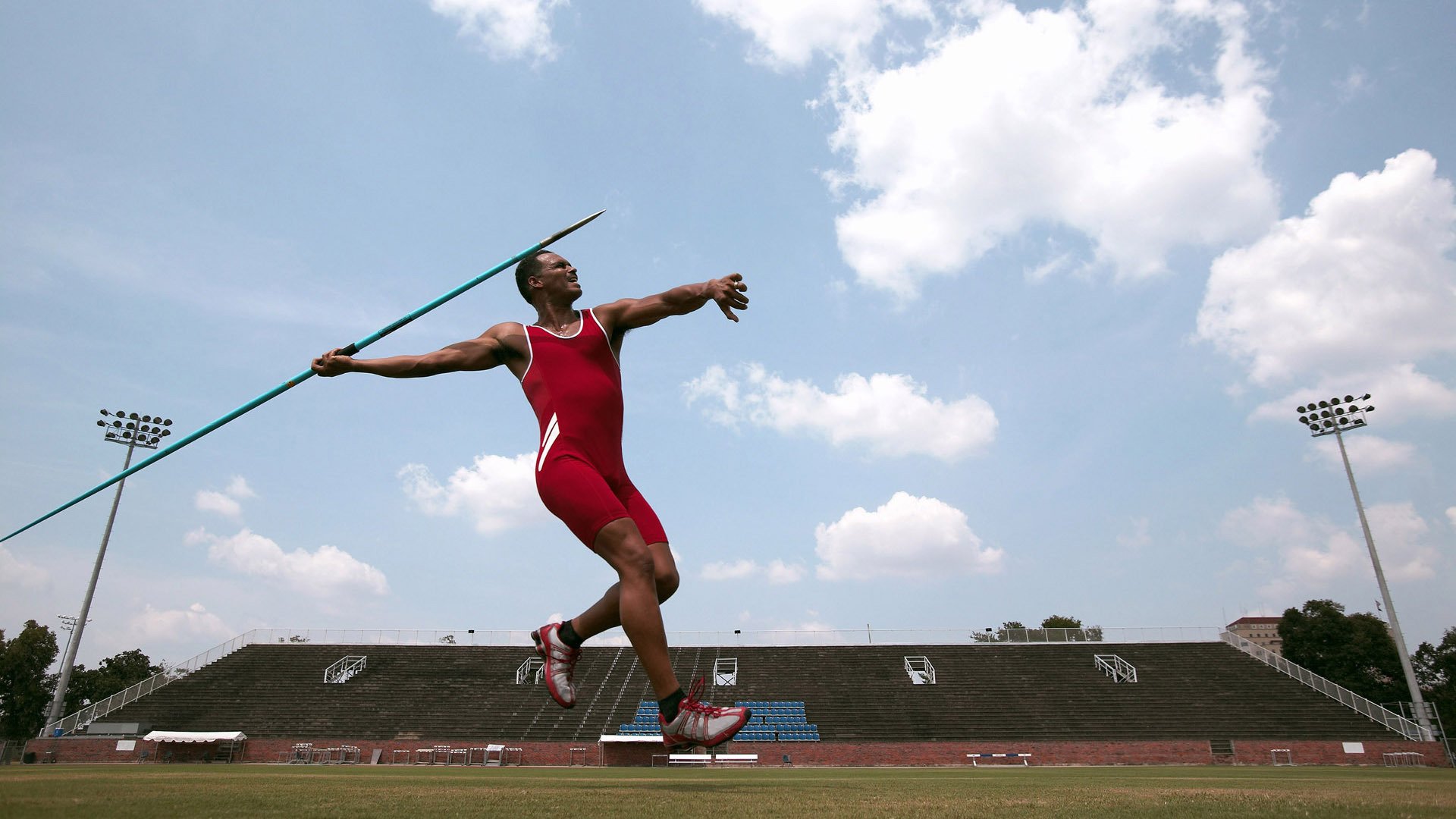 中国足球新技术示范基地在多地建立，助力行业科技升级，中国足球研究